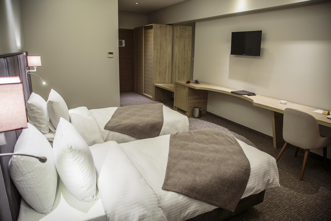 Hotel City Inegoel Extérieur photo