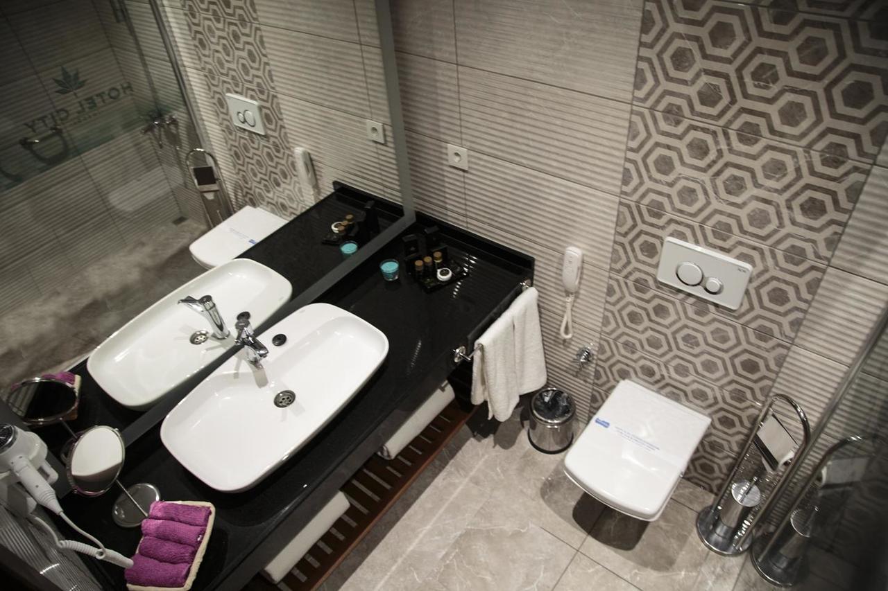 Hotel City Inegoel Extérieur photo